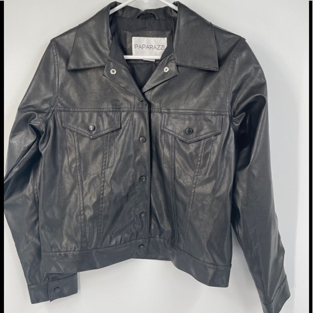 Paparazzi vegan leather biker jacket large